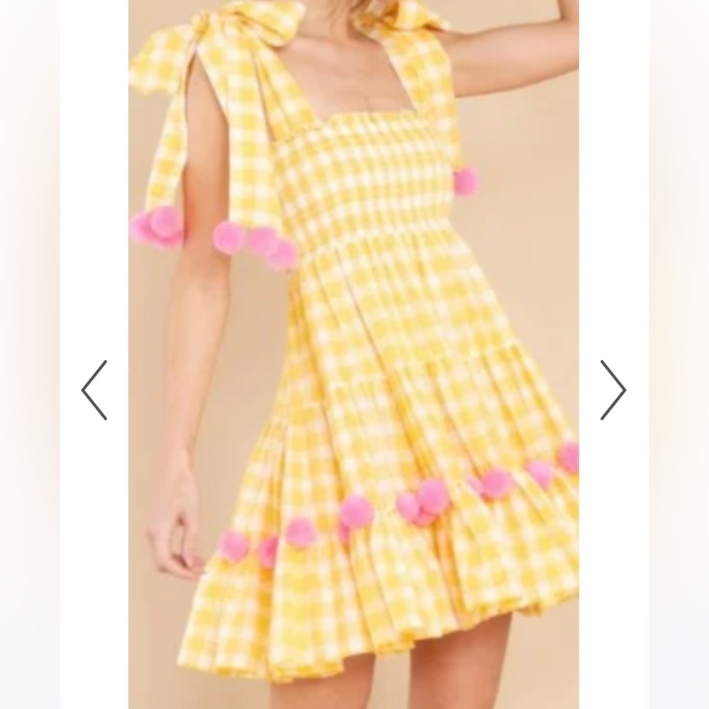 Sundress Pippa Short Dress in Yellow Gingham & Pink Pom Pom Accents - size xs/sm - Picture 2 of 7